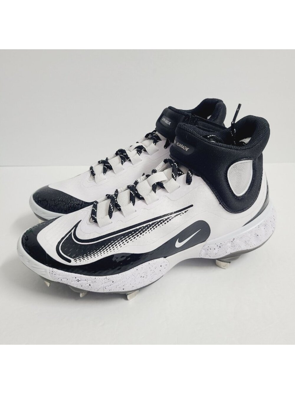 NEW Nike Alpha Huarache Elite 4 Mid Baseball Cleats FD2744-107 Size 8 White